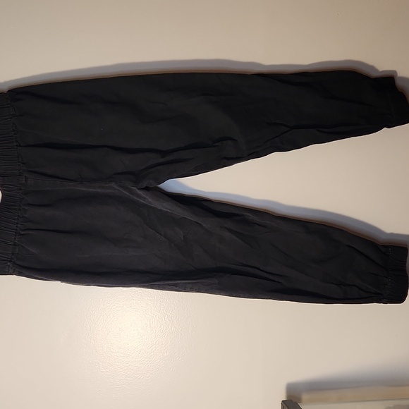 Halara Joggers - Picture 3 of 3